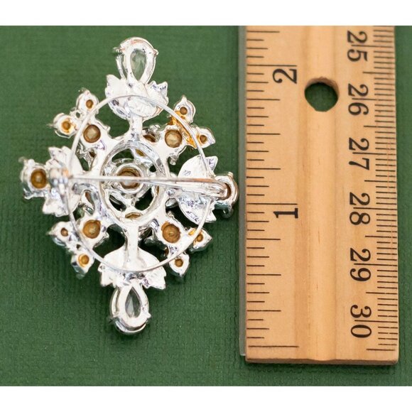 Vintage Beautiful Rhinestone Brooch, K26 - Picture 2 of 2